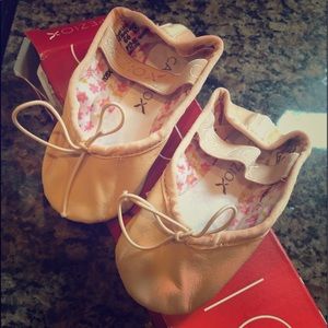 Girls ballet shoes